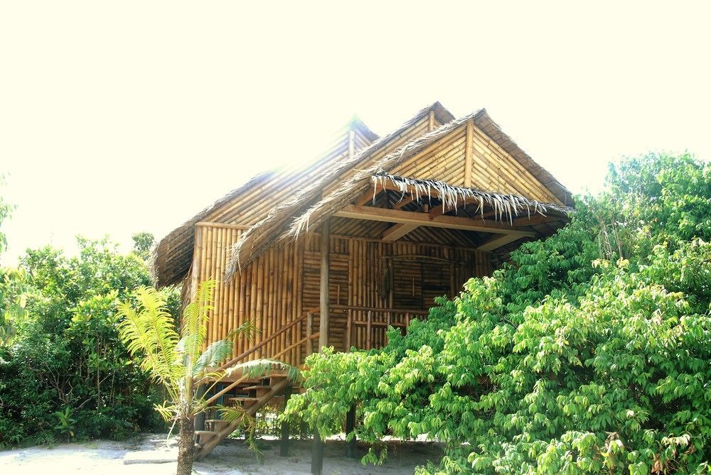 Tree Bar Hostel Koh Rong Sanloem Exterior photo