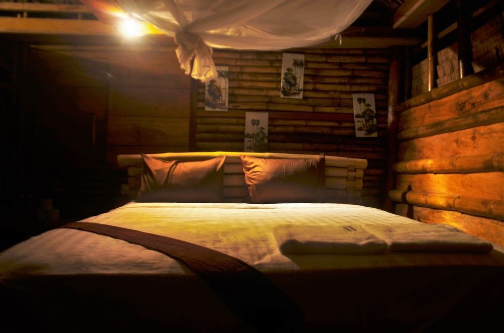 Tree Bar Hostel Koh Rong Sanloem Exterior photo